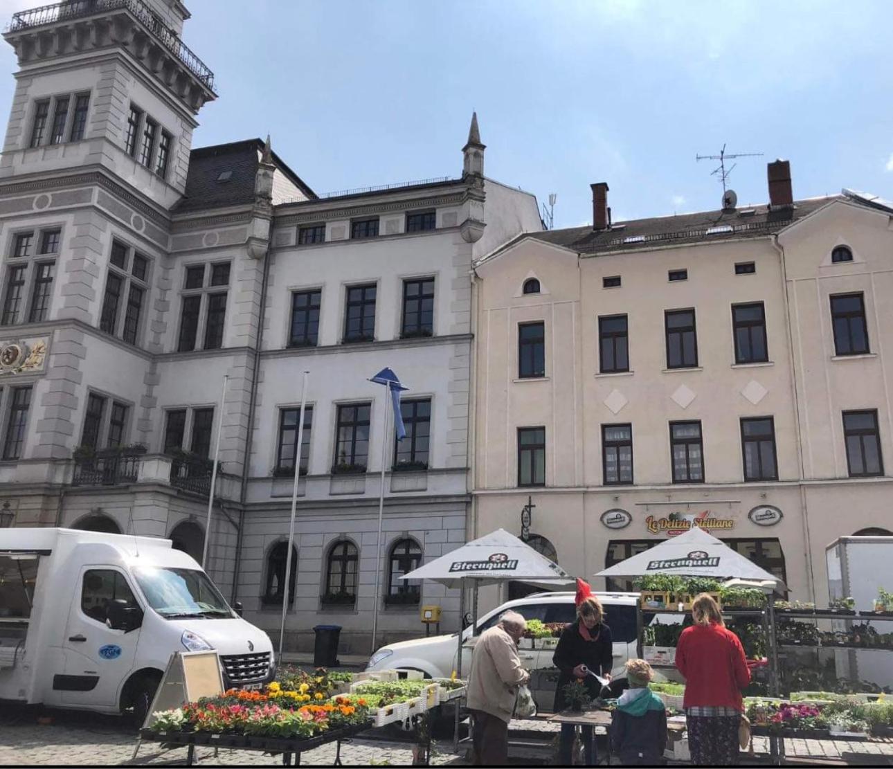 Kleinzimmer Am Markt Oelsnitz  Exterior foto